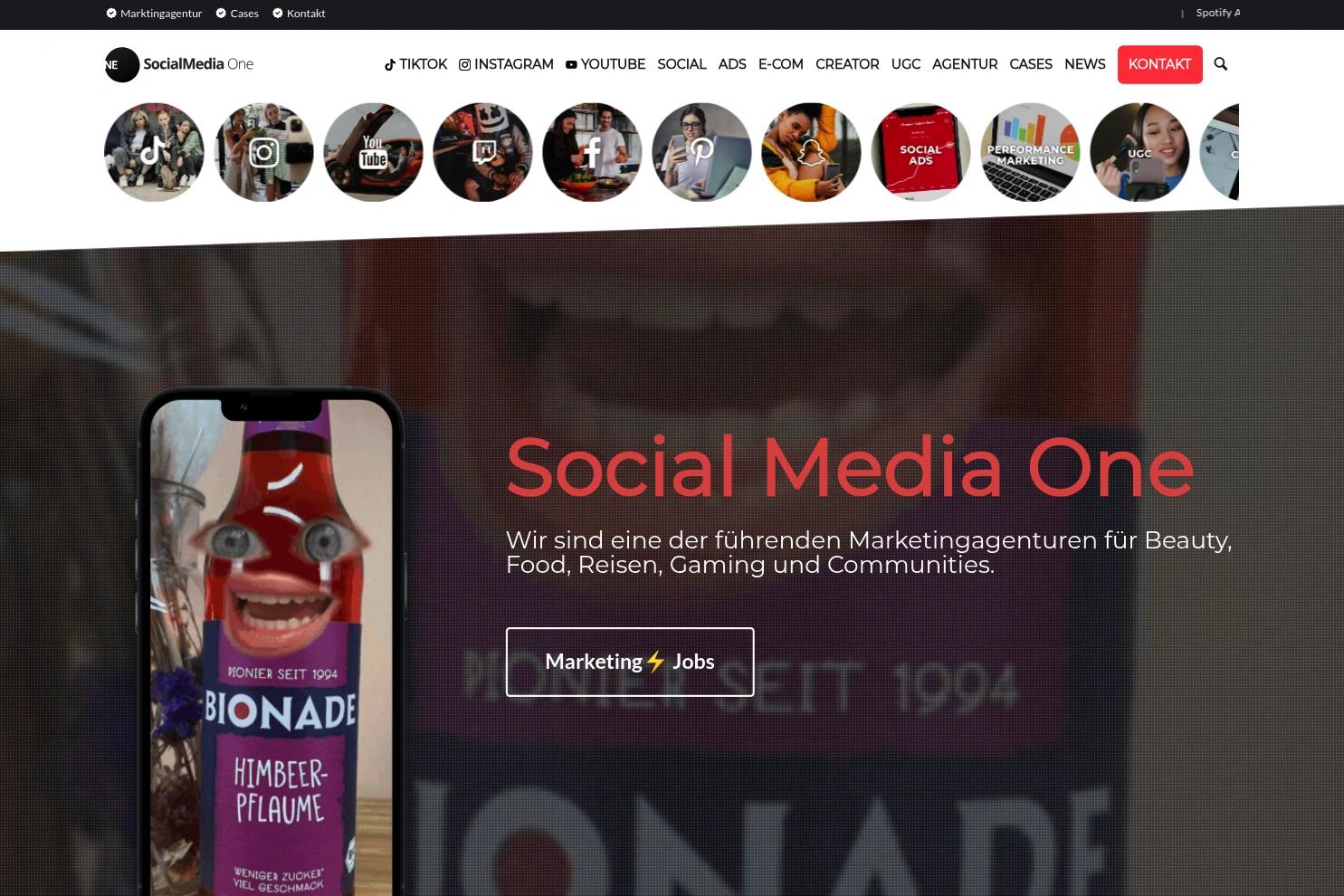 Social Media One website screenshot